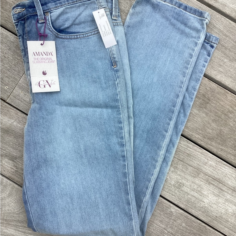 GLORIA VANDERBILT Women's  Slimming Jeans size 6 NWT